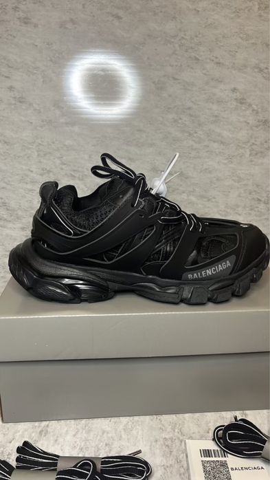 Balenciaga Track