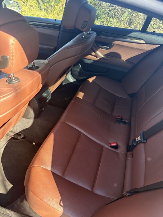 Dezmembrez Bmw F10 2.0d 2011