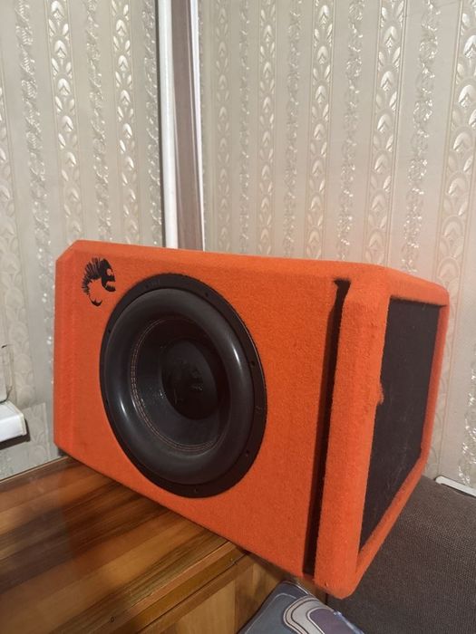 Продам сабуфер буфер  dl audio piranha 12a v2