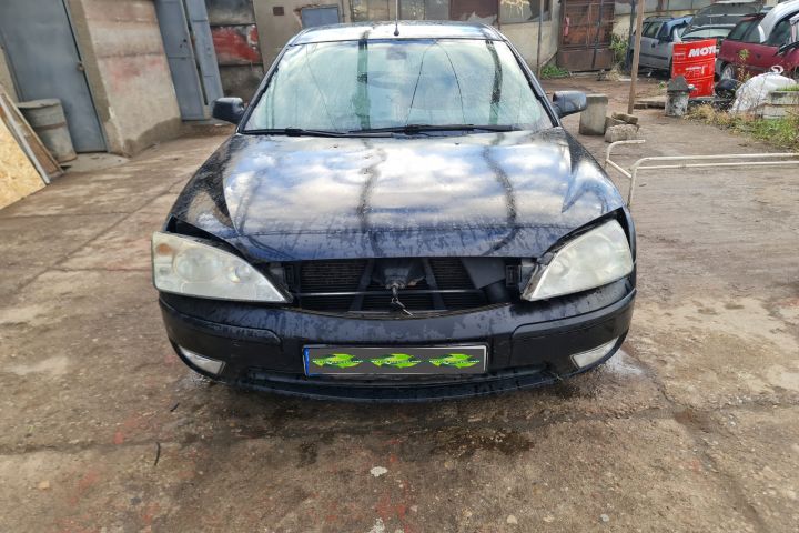 Far dreapta cu Xenon Ford Mondeo MK3