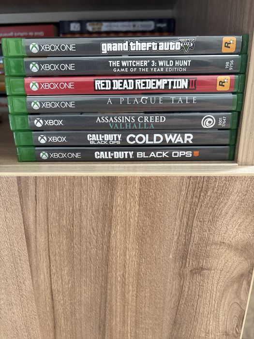 Xbox One S+2 controllere+Jocuri