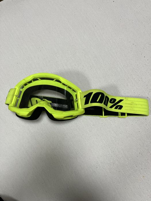 Кросова каска и очила