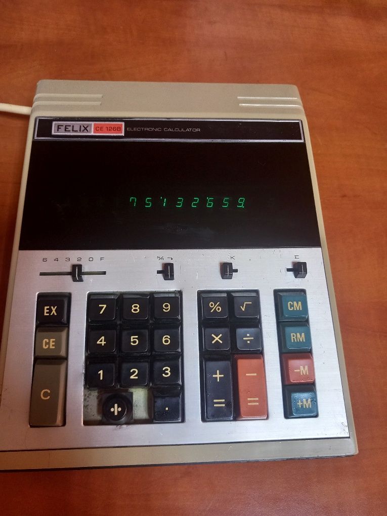 Vand calculator electronic