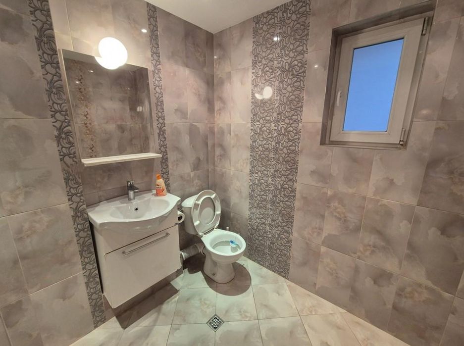 Дава се под наем Четиристаен апартамент в София, Витоша - 150 кв.м за 1000 € - Снимка #8