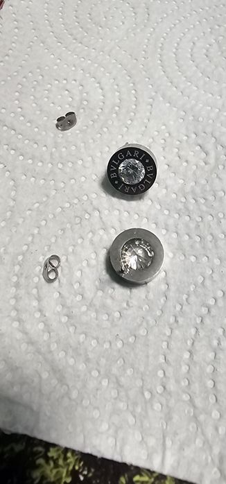 Обеци от медицинска стомана BVLGARI