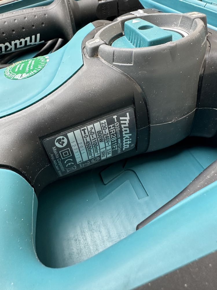 Makita HR2811FT Къртач