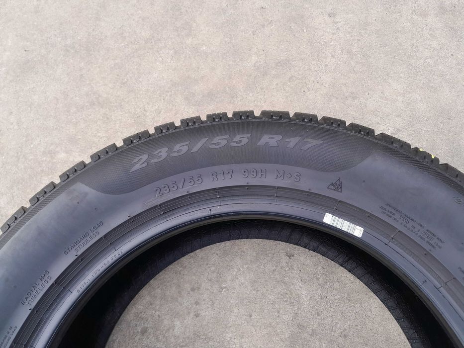O anvelopa de iarna 235 55 17 pirelli sottozero 2 profil 7,8 mm