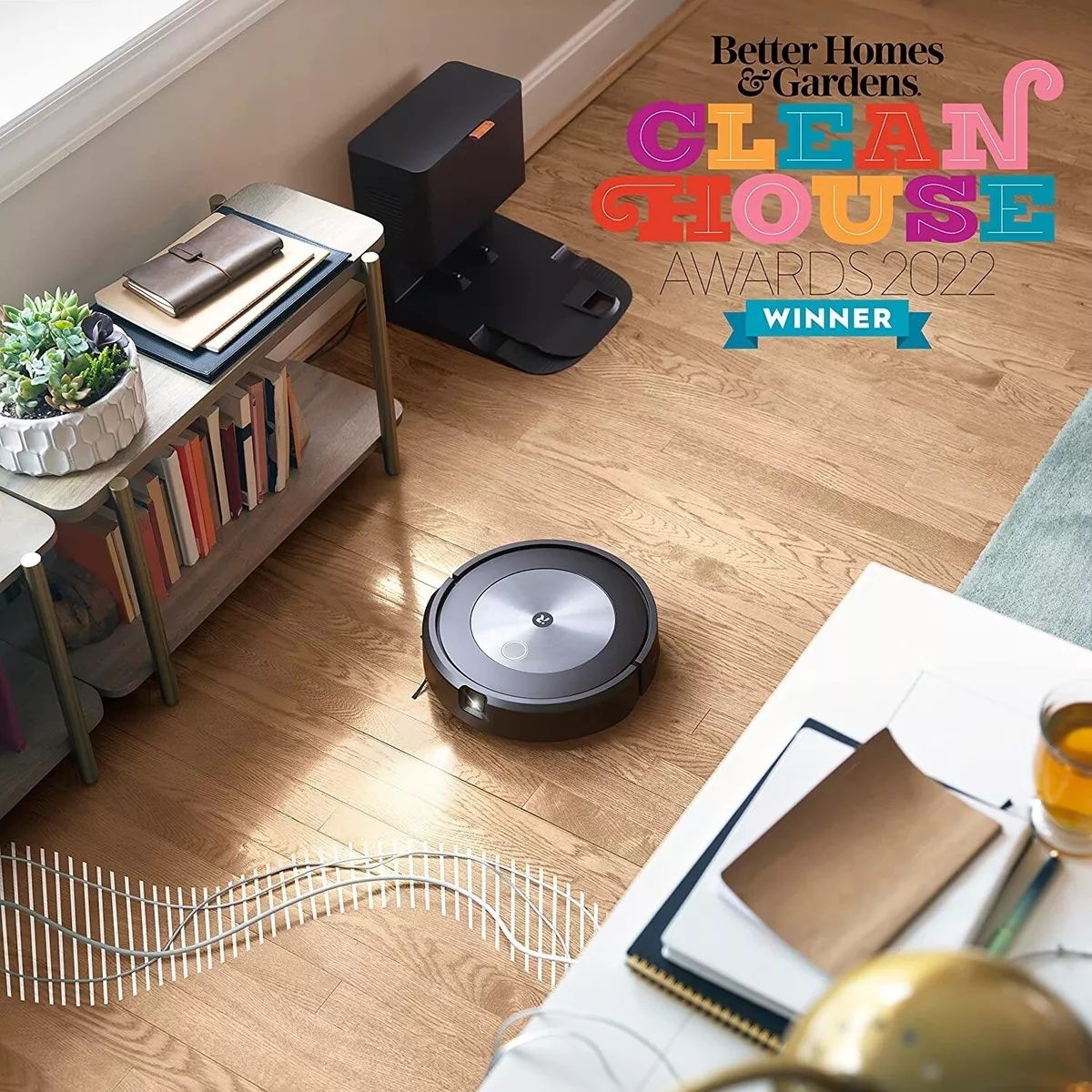 iRobot Roomba j7+ робот-пылесос/chang yutgich robot

робот-пылесос