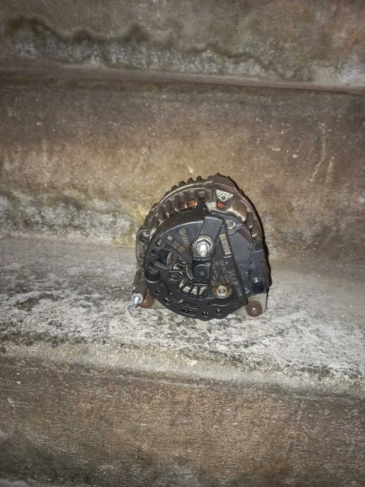 alternator golf 4