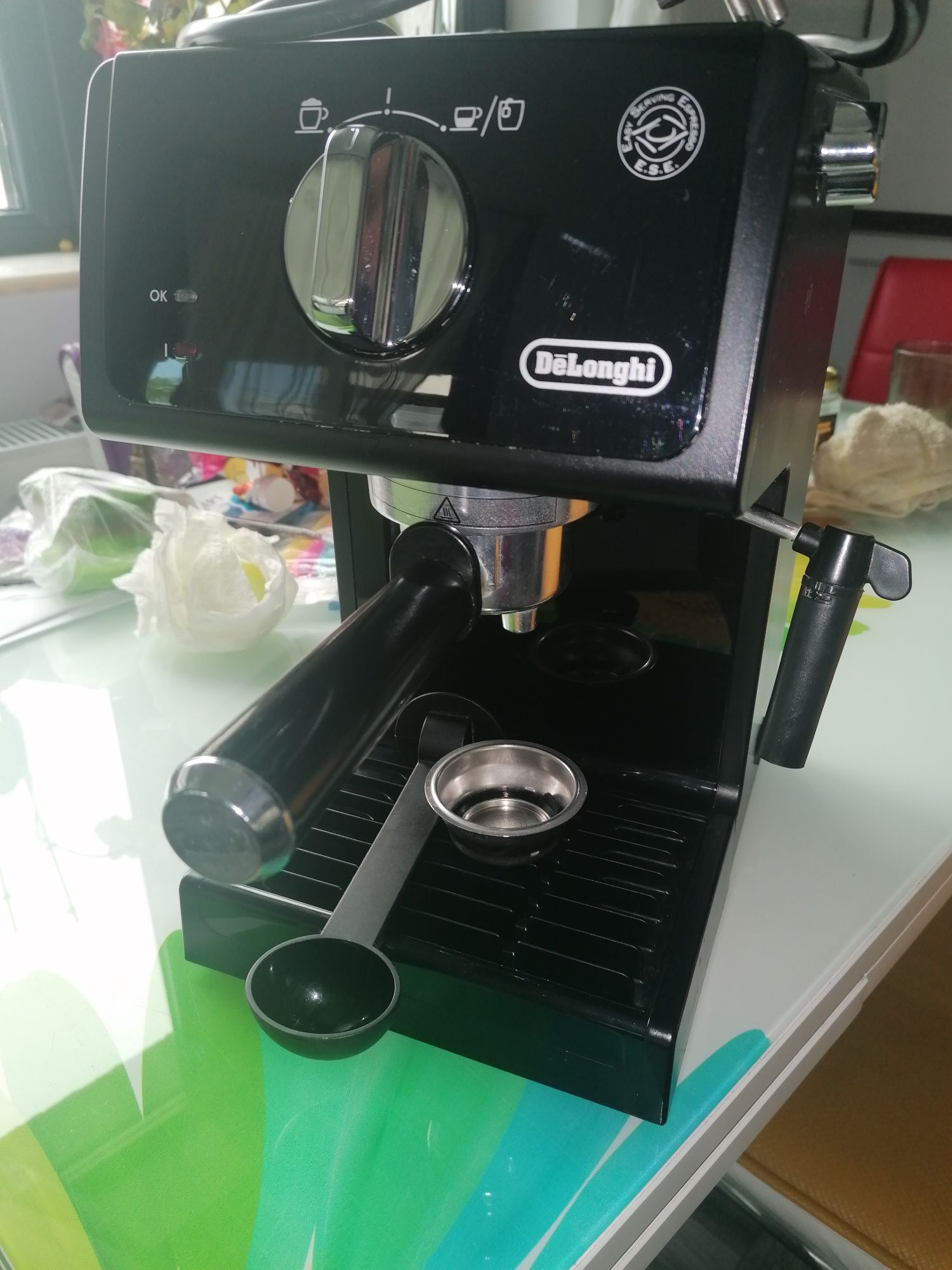 Espressor manual De'Longhi, 1100W, 15 bar, 1.1 l, cafea și capucino