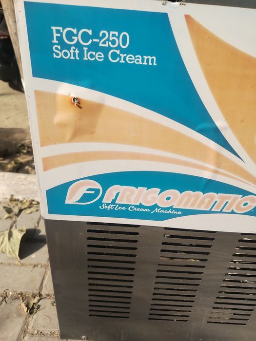 Sotiladi! Frezer aparat