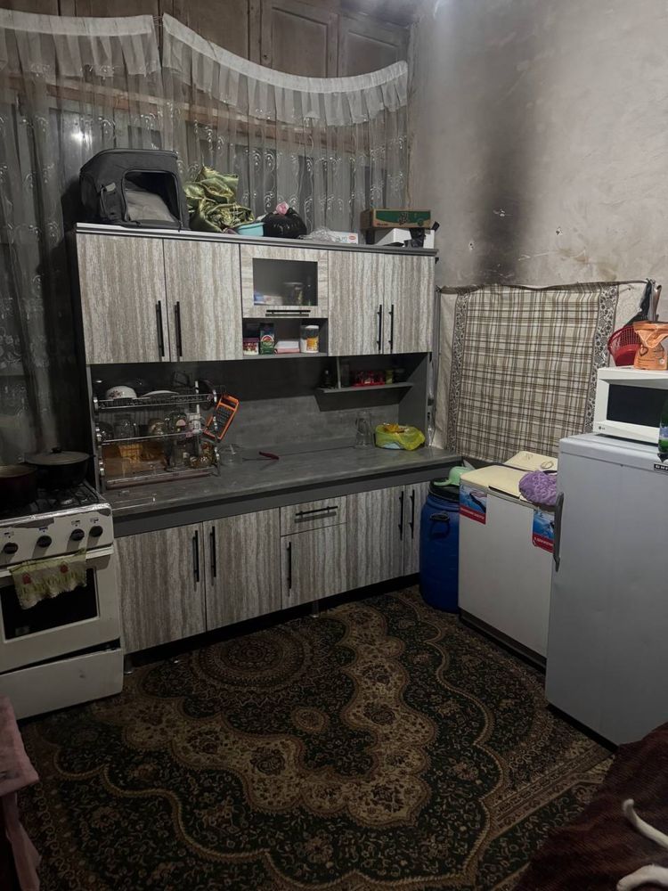 Srochna arzon narxda uchaska sotiladi 3 sot