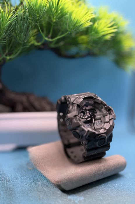 Мъжии часовник CASIO G-SHOCK GA-700CM