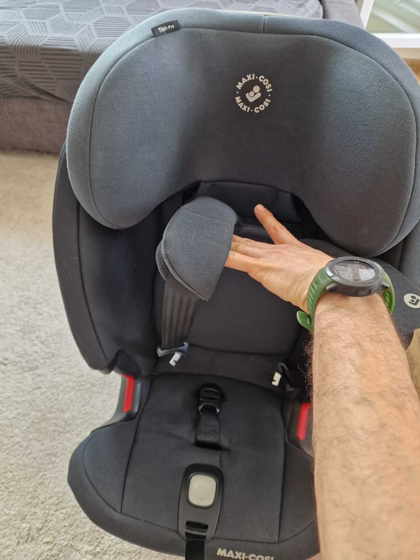Maxi-Cosi Titan Pro i-Size (15 м. – 12 г.) – Отлично състояние
