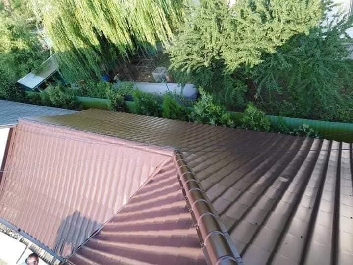 Excelență în Acoperișuri și Construcții de Calitate Superioară