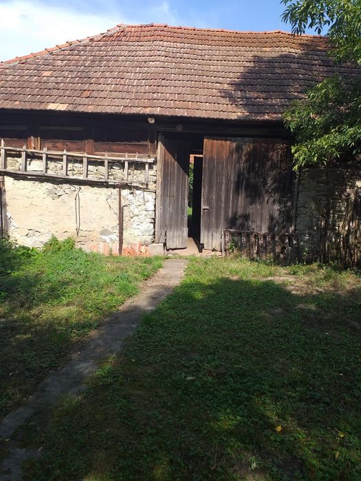 Vând casă în Vașcău, Bihor