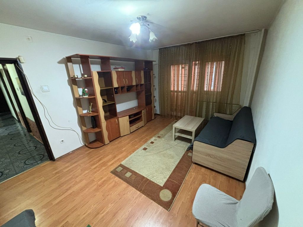 Vând apartament 3 camere Colentina