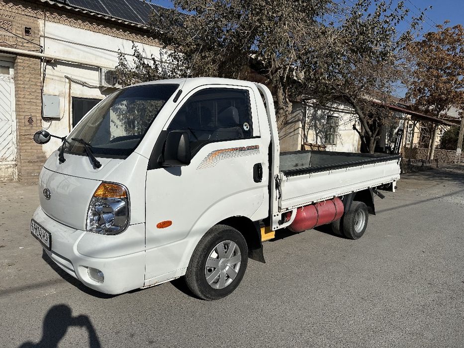 Киа бонго 2009йил