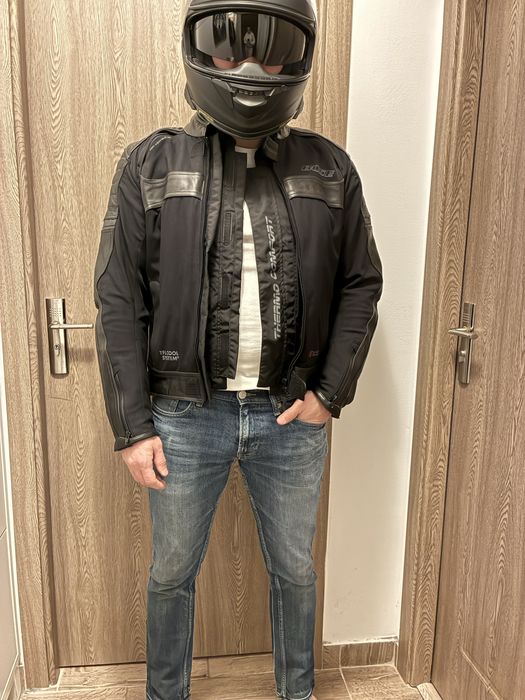 Vand geaca moto Buse Ferno