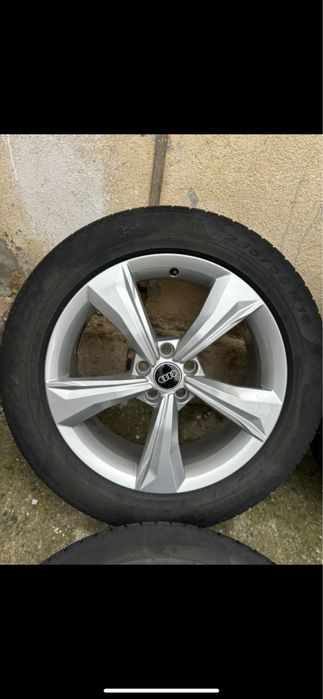 Jante Audi Q5 Sq5 Q7 Sq7 Q3 Q8 cu cauc 235/55/R19 Pirelli dot 2021