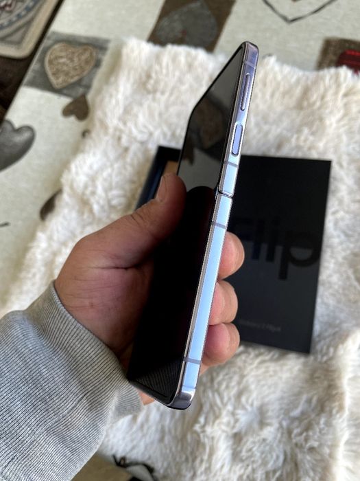 Samsung Z Flip 4 8/128Gb Xolati Ideal