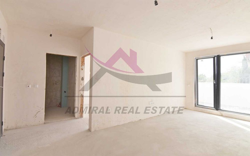 Продава се Двустаен апартамент в Варна, Бриз - 66 кв.м за 2107 €/кв.м - Снимка #1