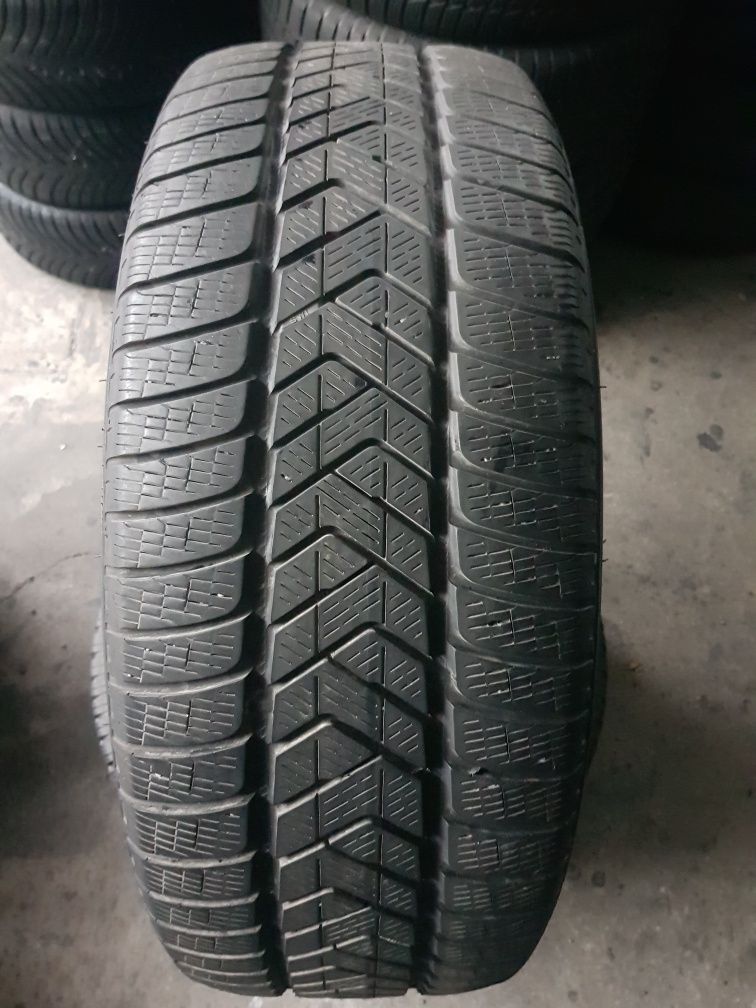 Pirelli 255/55 R20 110V M+S iarnă