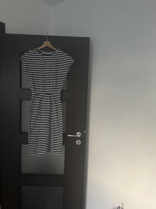 Rochie dungi Mohito XS