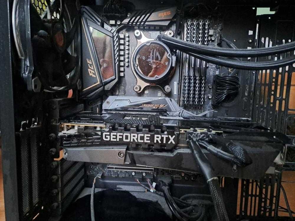 Мощен Компютър RTX 3080, RYZEN 9 3900X 12 ЯДРА