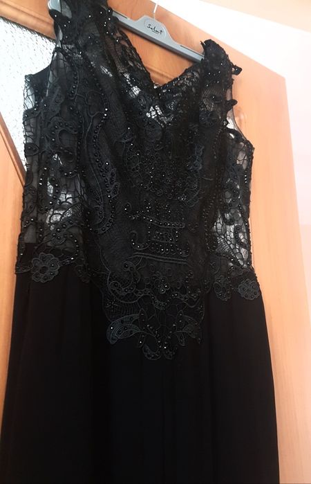 Rochie de seara cu broderie