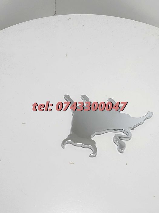 Ornament Cromat Emblema Taur