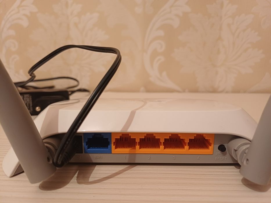 Продам wi-fi роутер TP-LINK