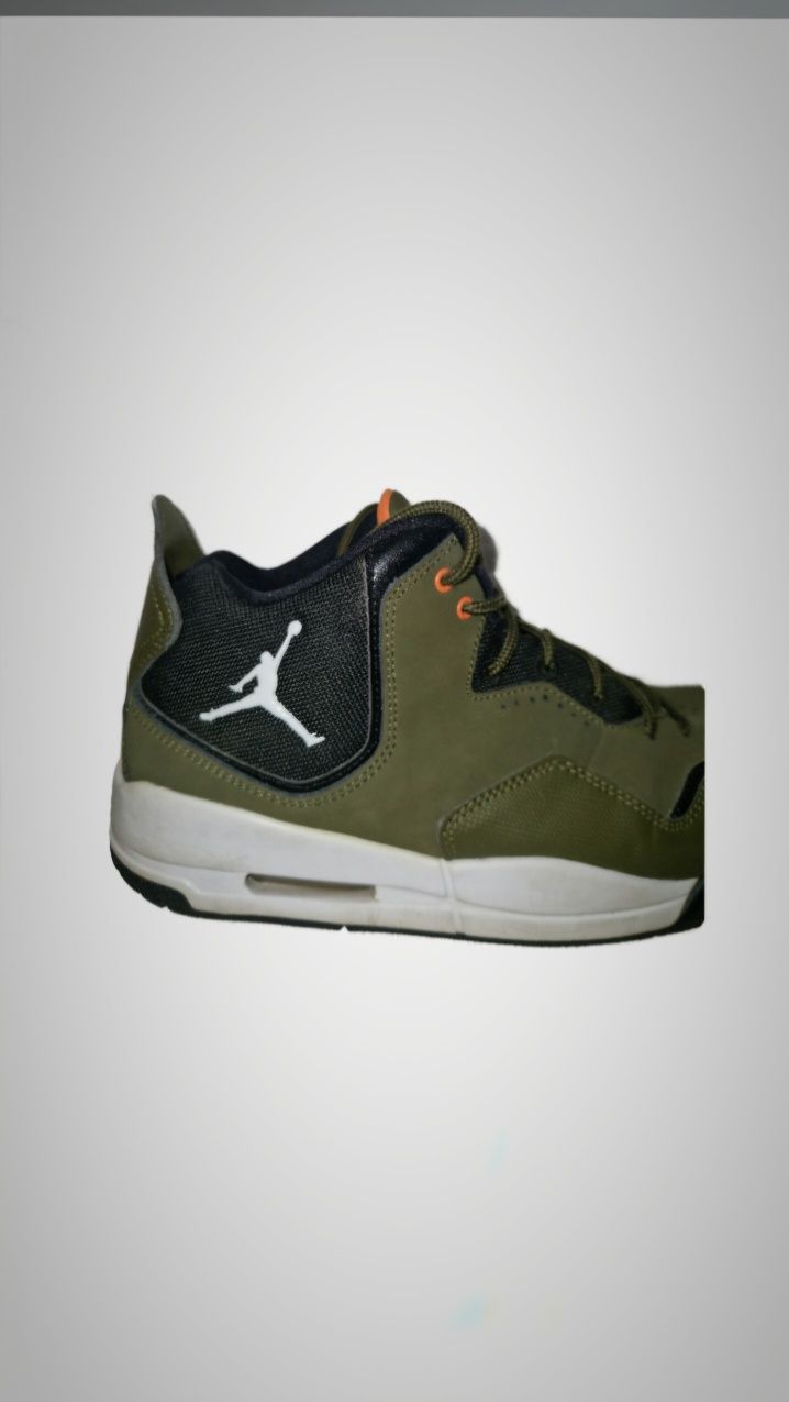 Nike Air Jordan Courtside 23 - Military Green