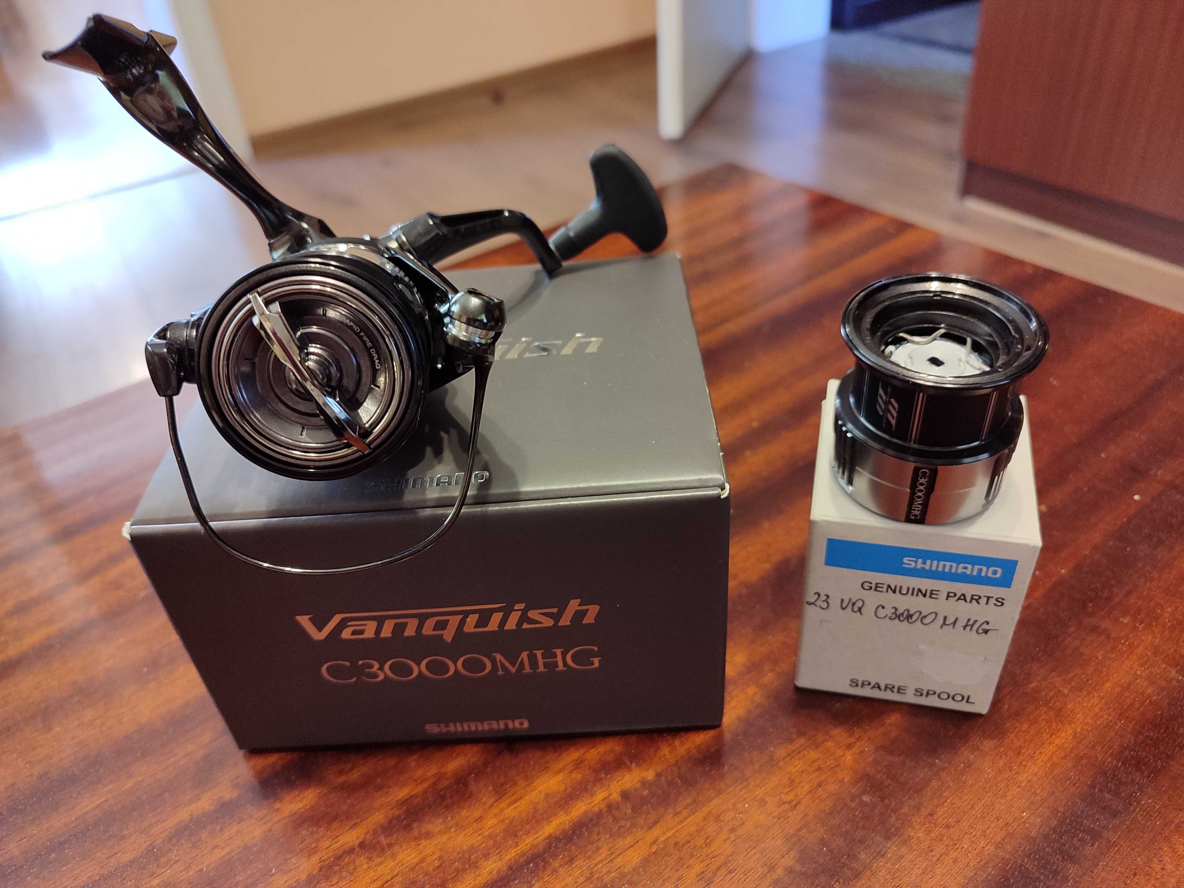 Макара Shimano 23 Vanquish C3000MHG+шпула Shimano Vanquish C3000MHG.