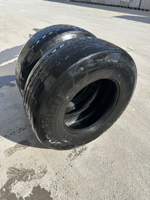 Продам грузовые шины прицепные бочки