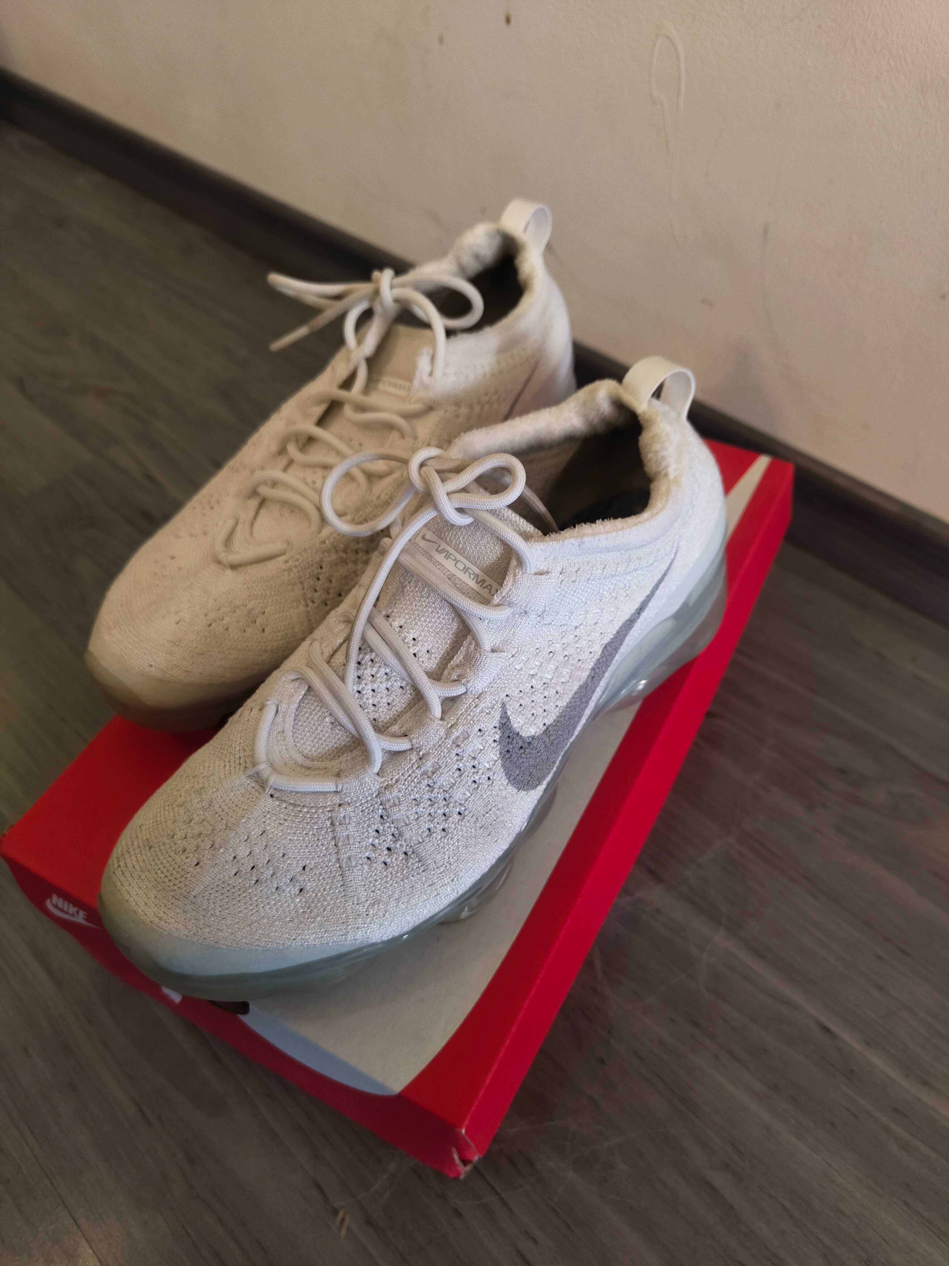 Маратонки Nike VaporMax
