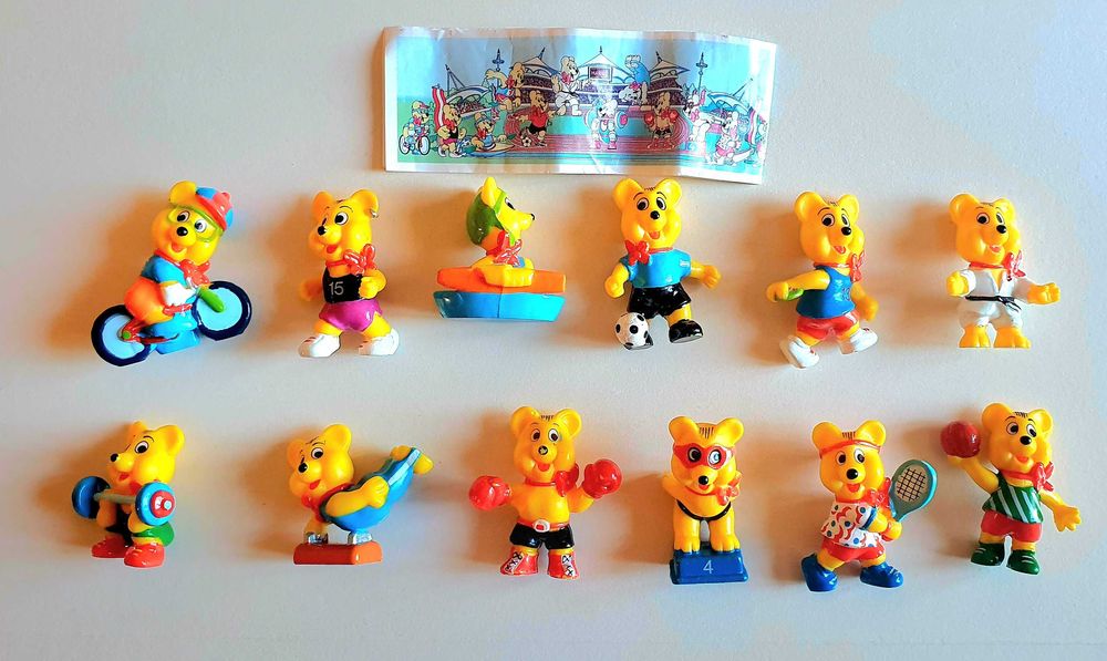 Пълни серии от Kinder Surprise
