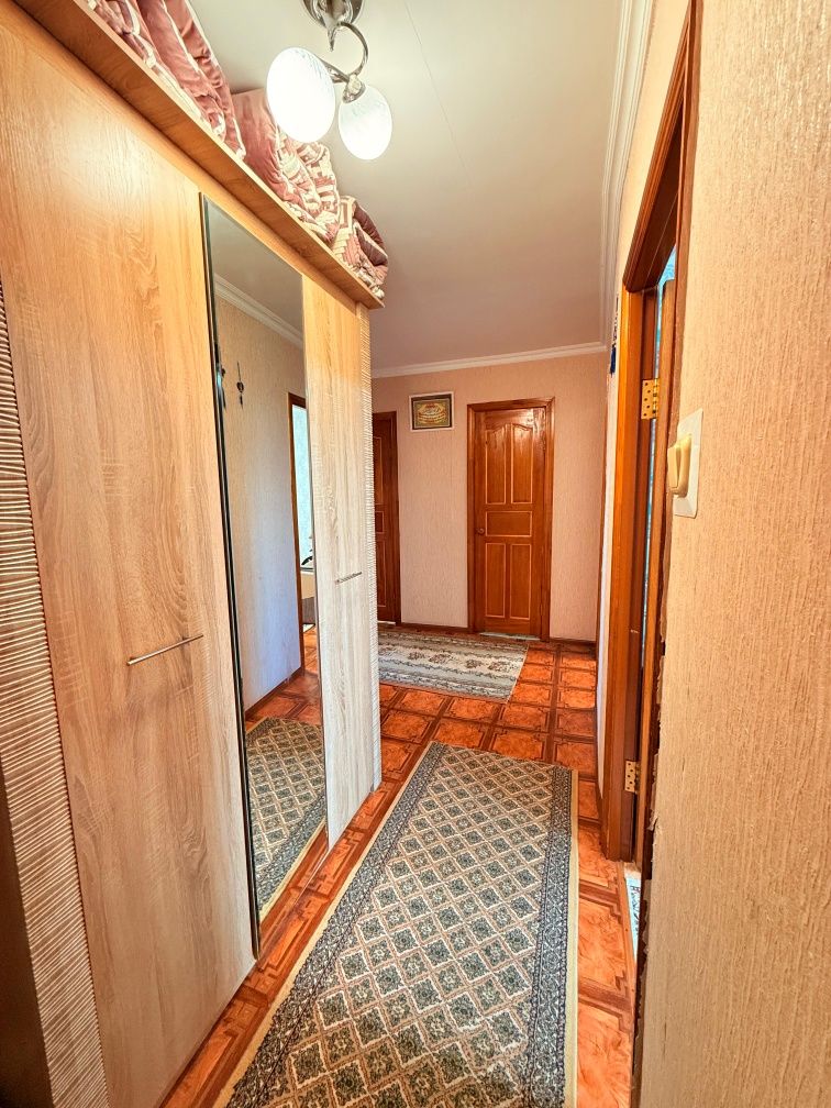 Продам 2х комн квартиру