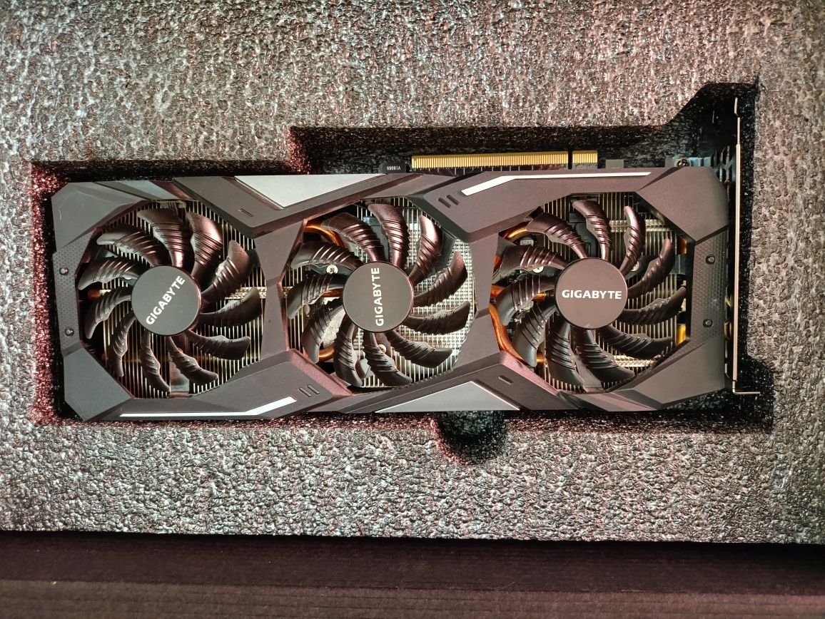 Продаётся видеокарта 1660ti
