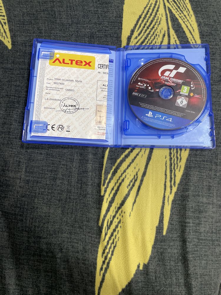 Игра за ps4 GRAN TURISMO
