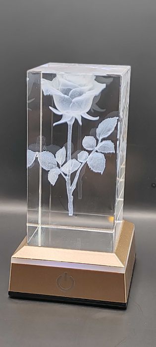 Вечна 3D Гравирана Роза в Кристал - Персонализиран Коледен Подарък