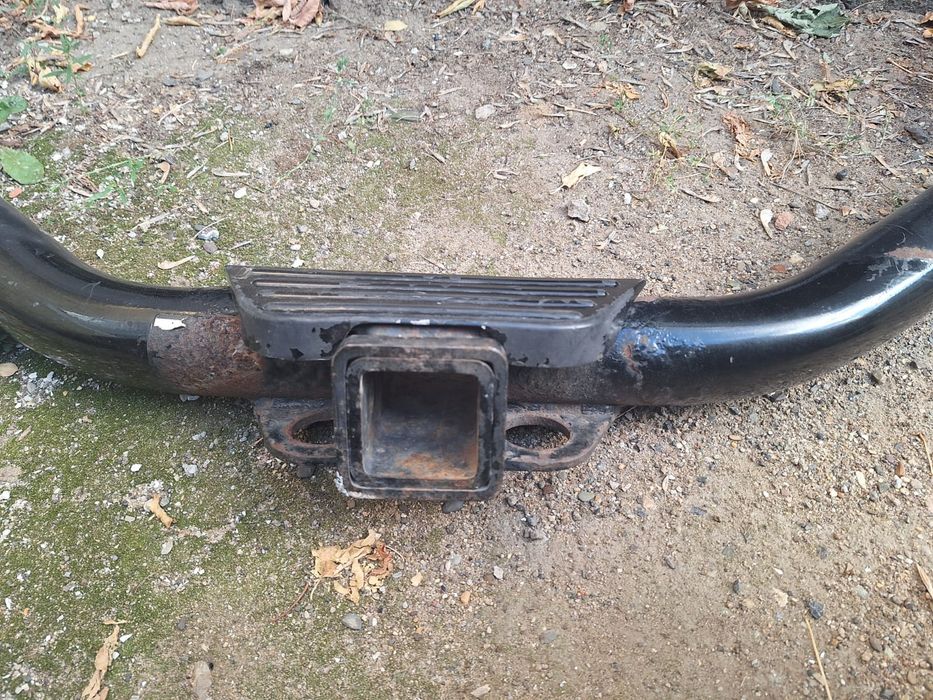 Фаркоп б/у Nissan