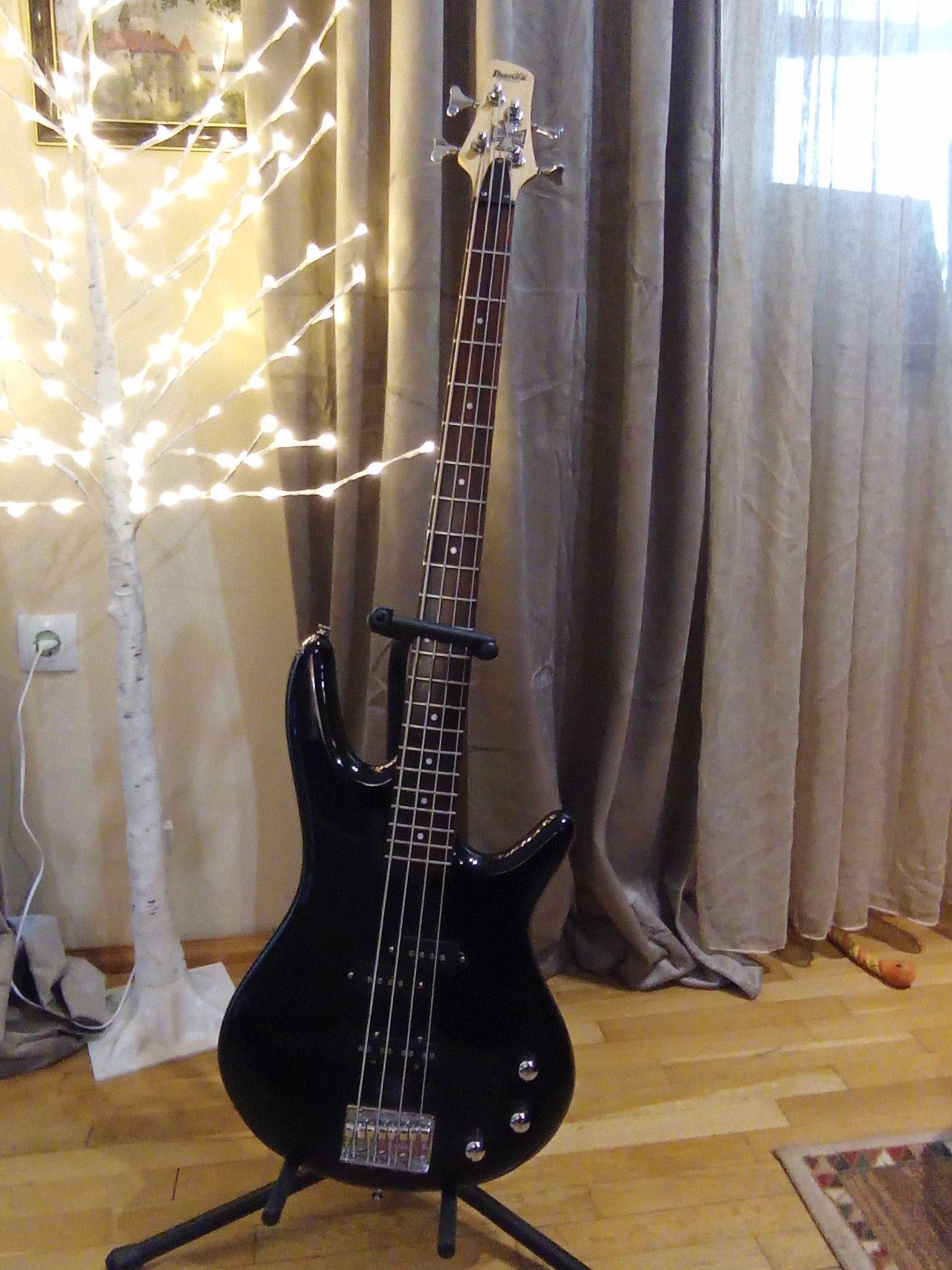 Бас китара Ibanez