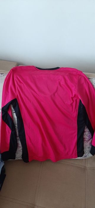 Bluza sport Warrior noua