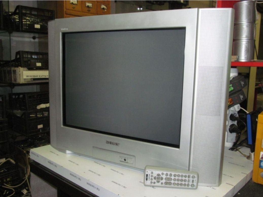 Телевизор Сони (Sony Trinitron)