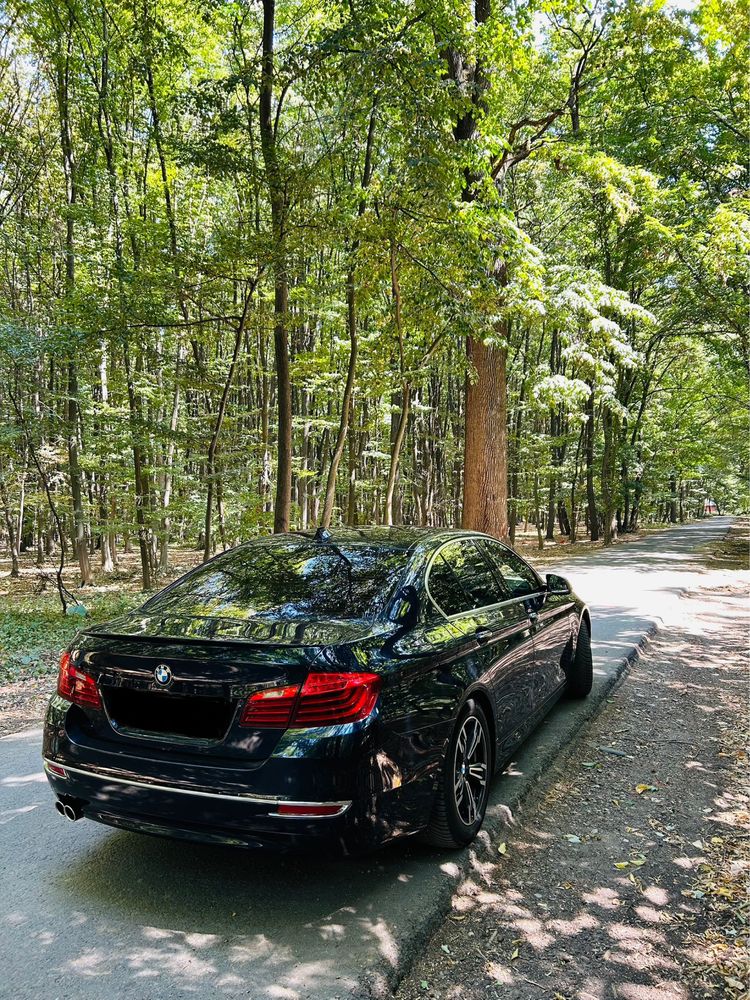BMW  520d Xdrive, Luxury