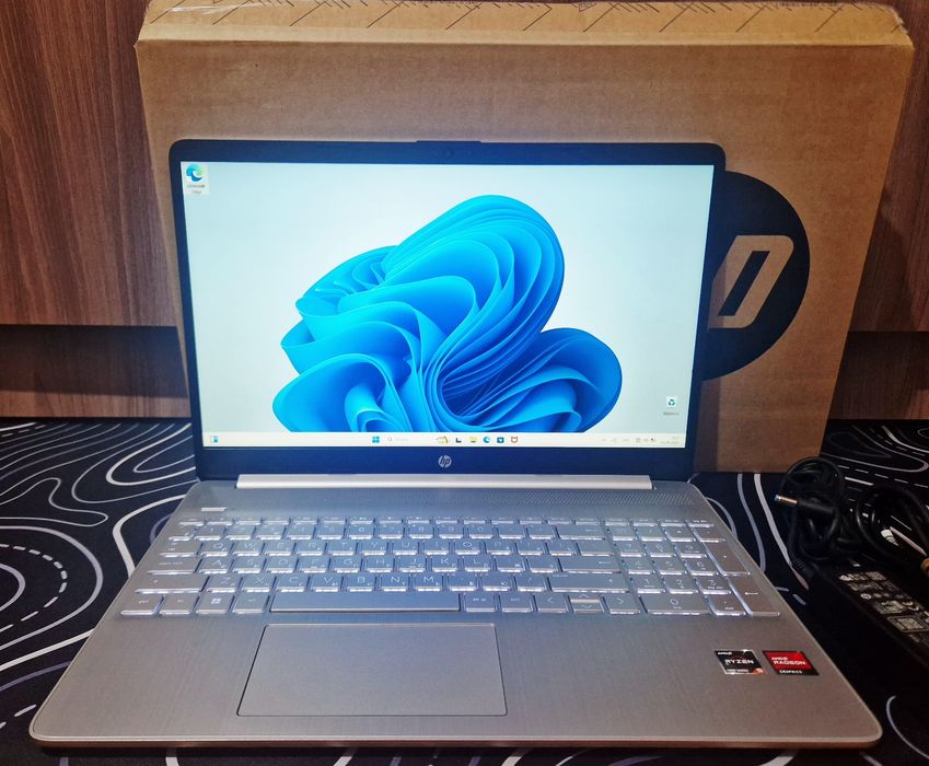 Hp LAPTOP 15 Ryzen 5x5 2024 год!