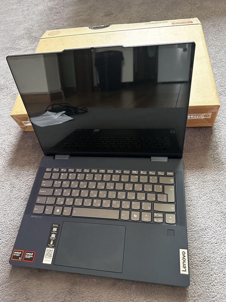 Lenovo IdeaPad 5 2-in-1 14AHP9