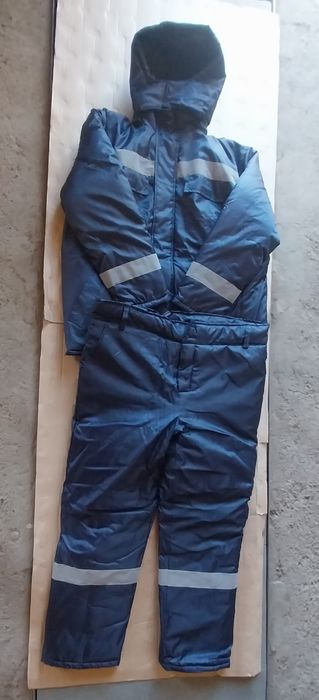 Продам зим. комбинезон