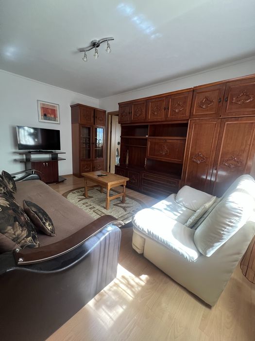 Apartament 2 camere de inchiriat pe Soveja